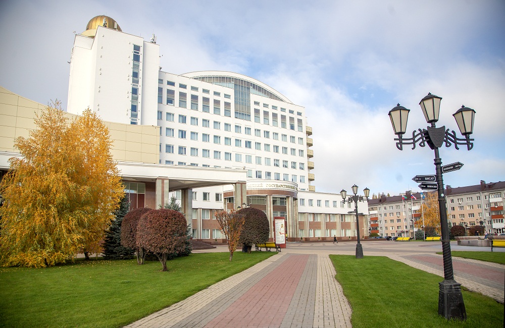 Установлены праздничные и выходные дни